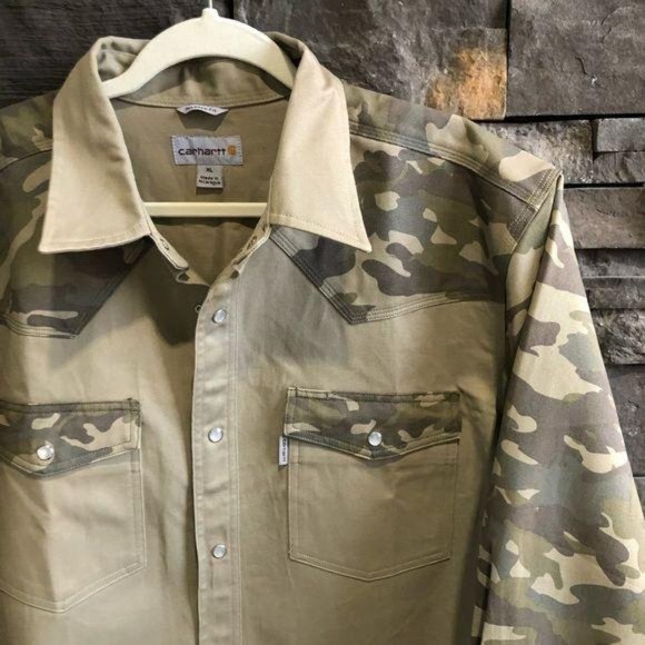 Carhartt Button Down Camo Long Sleeve 